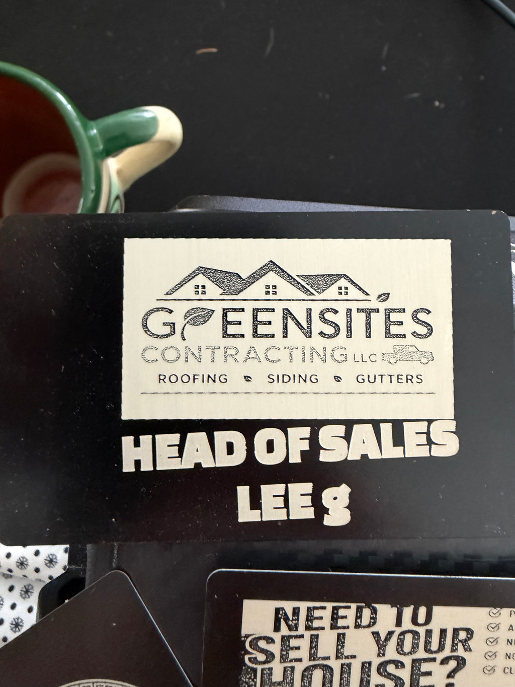 Tarjetas de Presentación de Metal Grabadas — Aluminio Anodizado y Acero