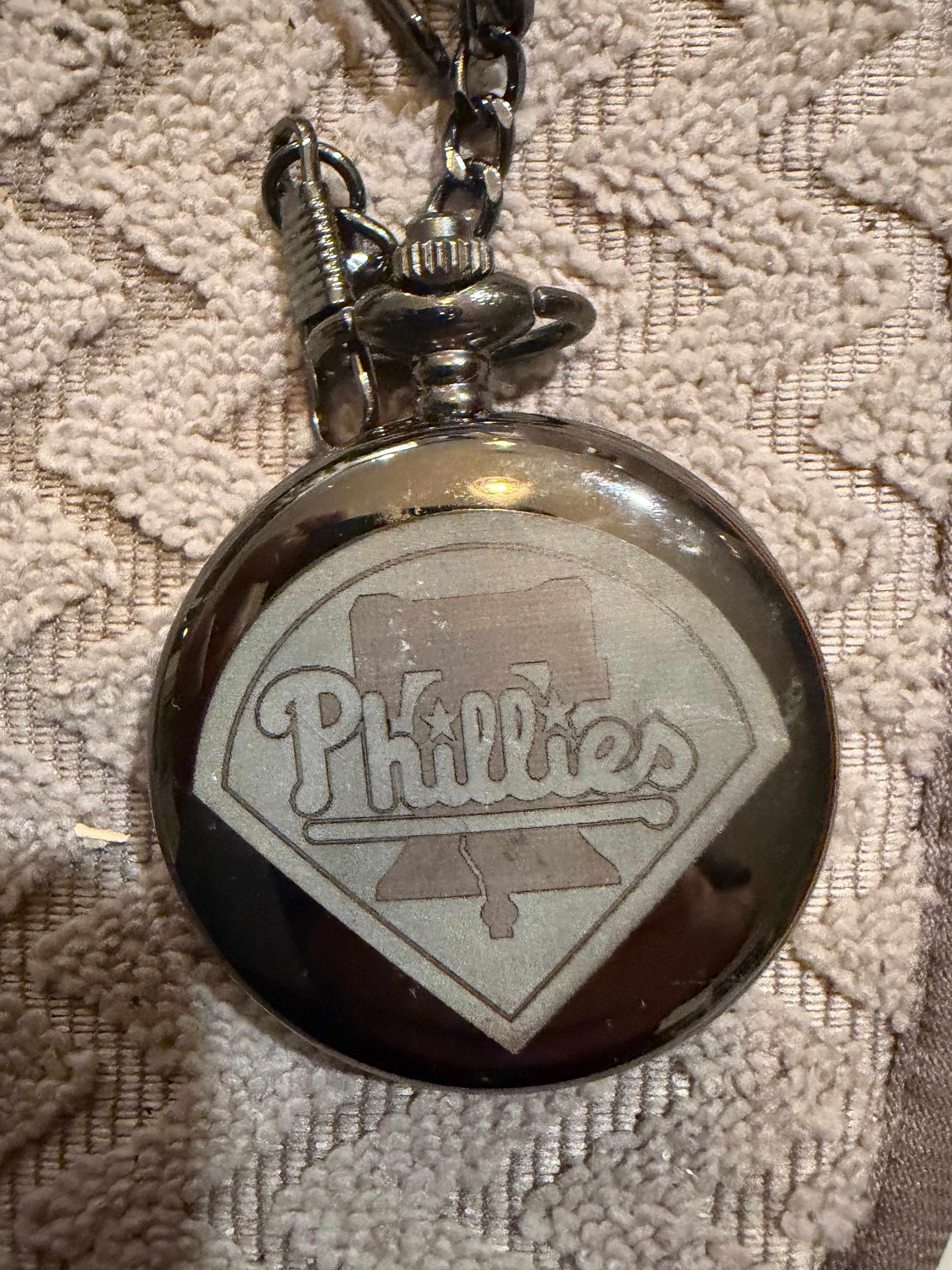 Reloj de bolsillo grabado personalizado