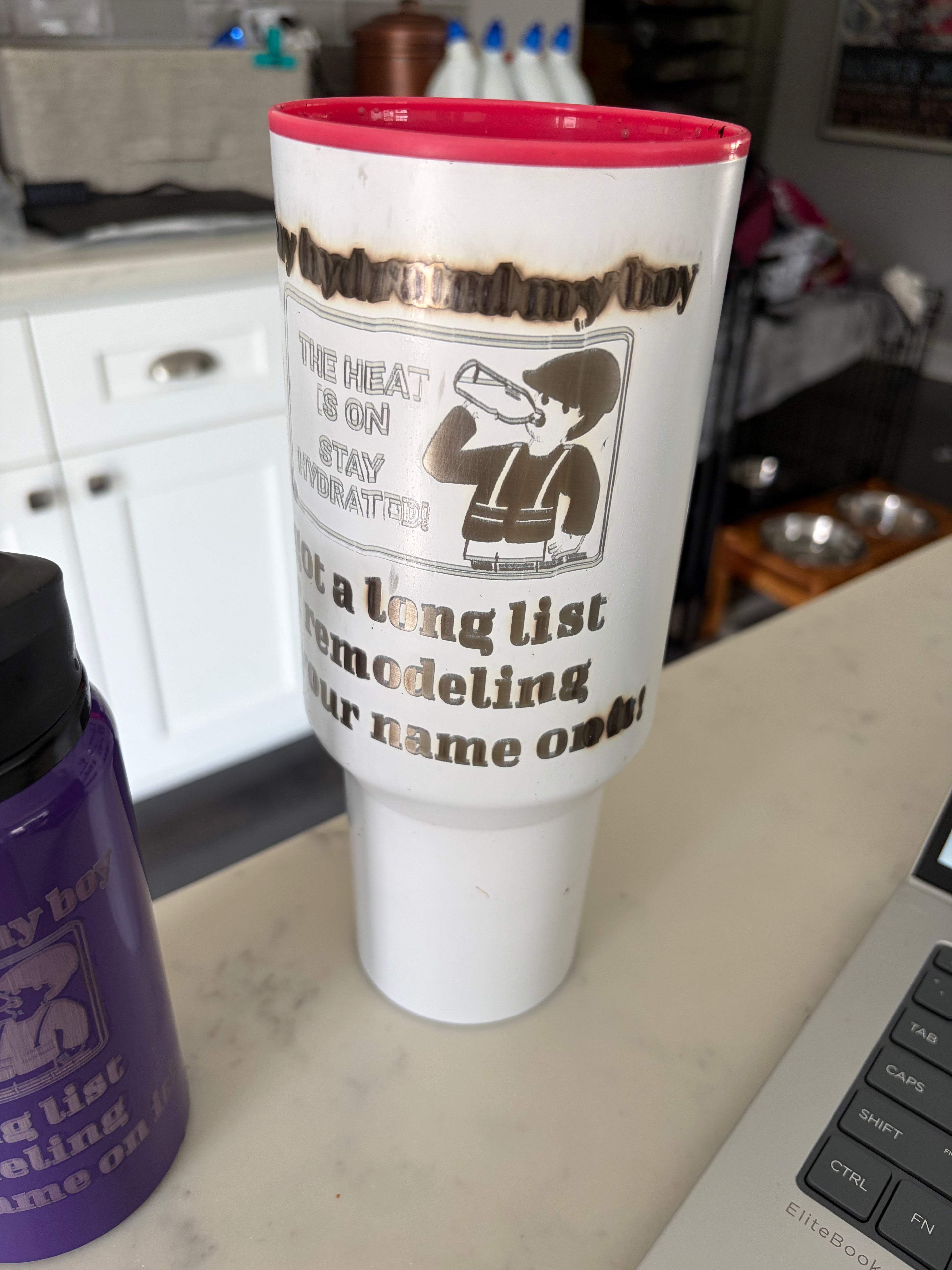Vaso Térmico con Logo Personalizado — Sets de Marketing Empresarial